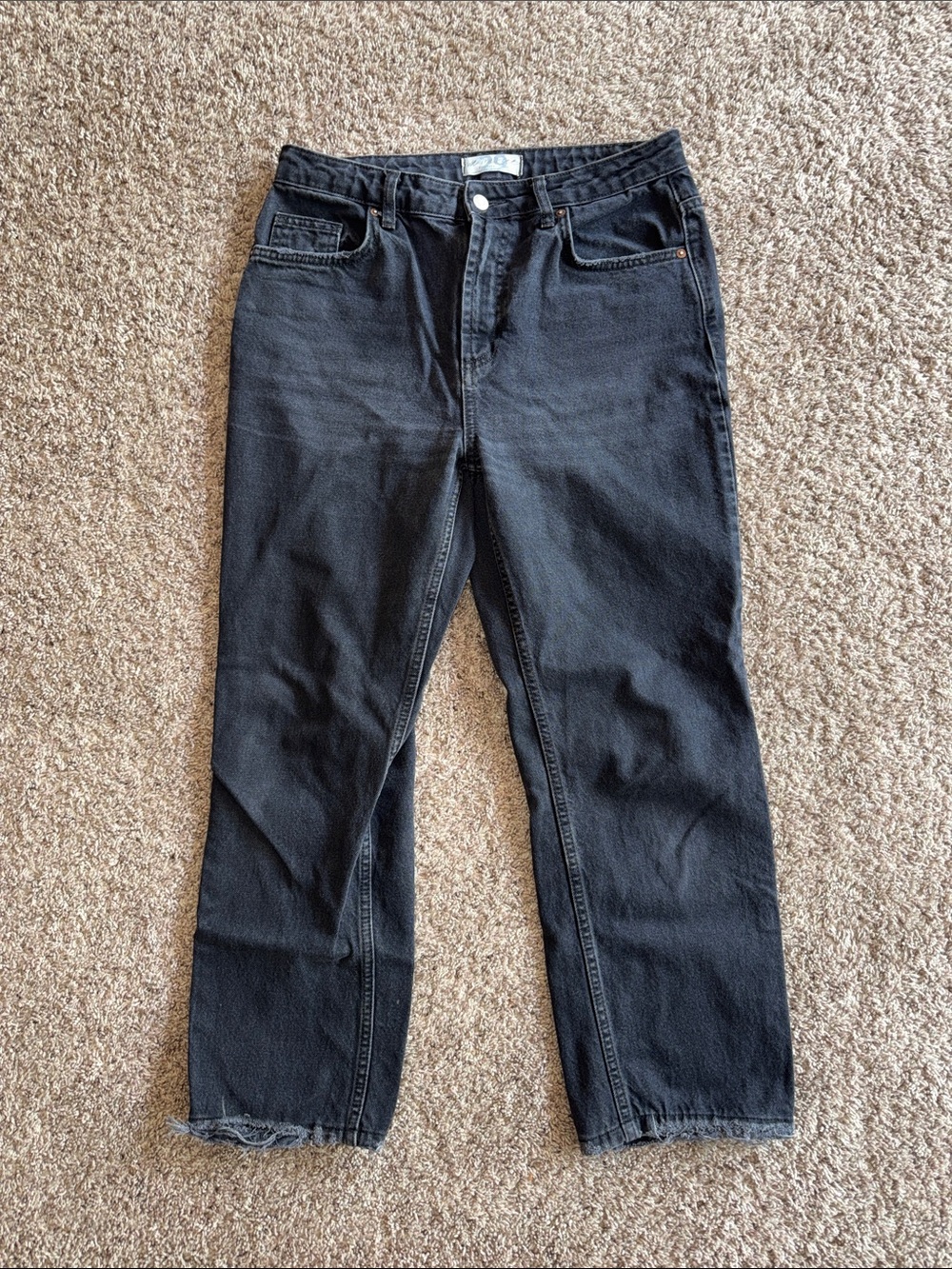 We the Free Free People black distressed straight ankle denim size 29